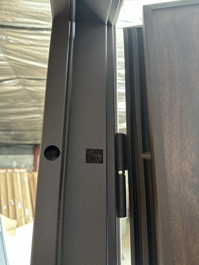 "Redfort" модель Стріт Браун ЛЮКС - Двері в наявності на складі