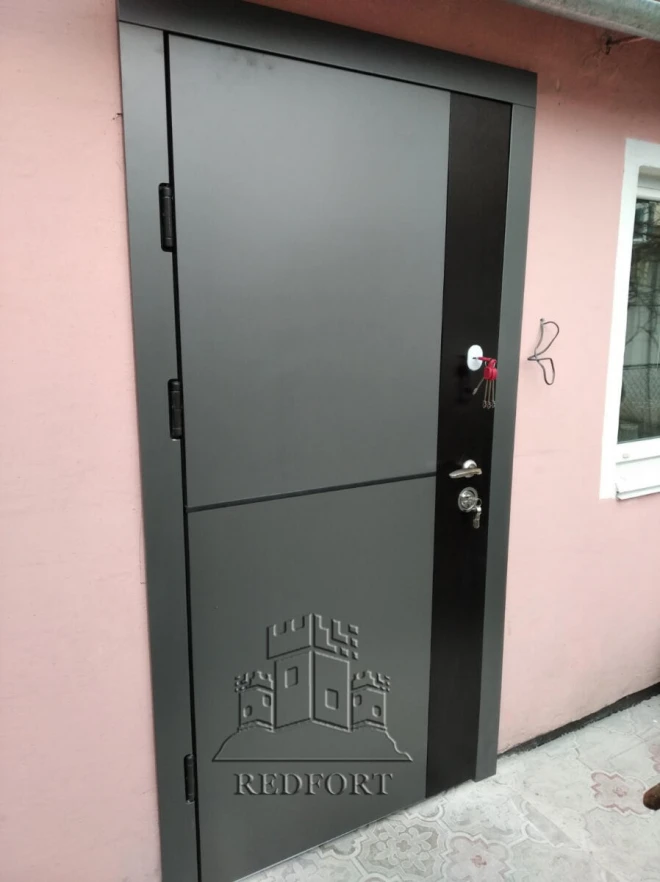 "Redfort" модель Марсель - Двері в наявності на складі