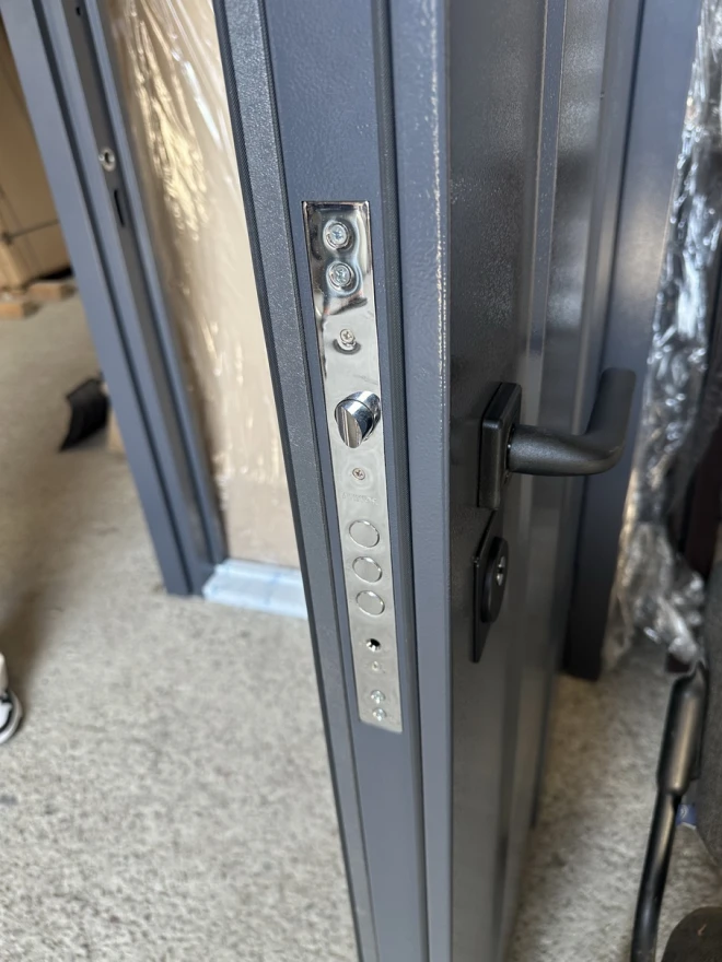 "Redfort" модель Ніка Грей - Двері в наявності на складі