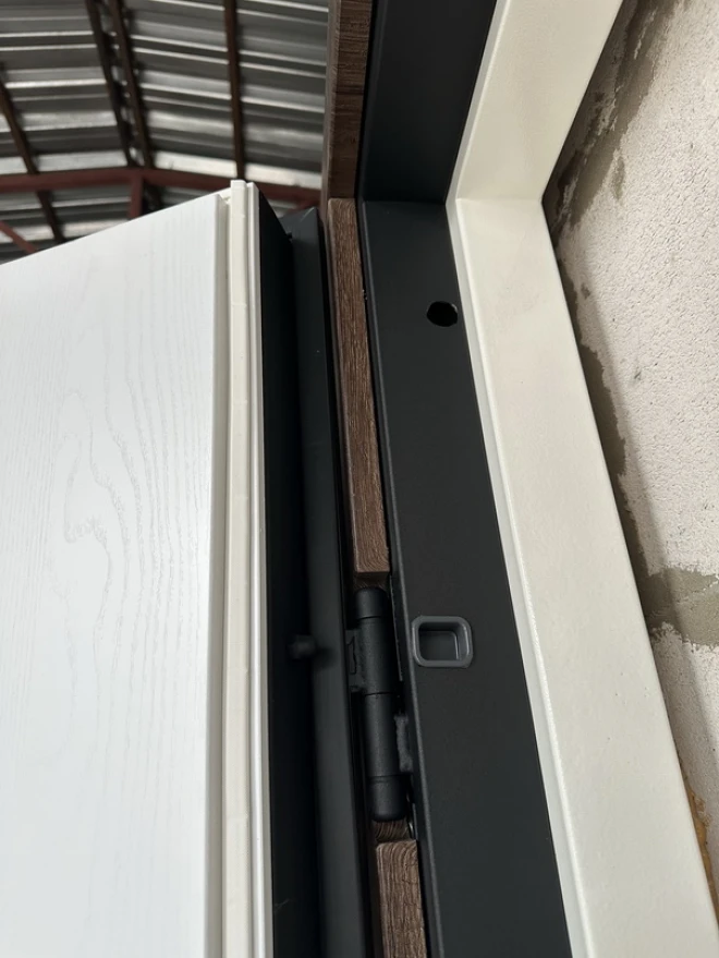 "Redfort" модель Смоук - Двері в наявності на складі