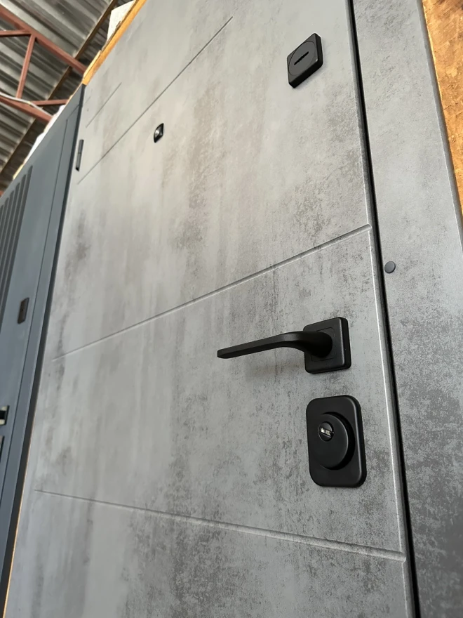 "Redfort" модель Дует - Двери в наличии на складе