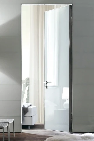 скрытая "Invisible" Color Glass white - Межкомнатные двери