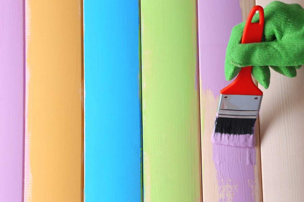 В який колір пофарбувати міжкімнатні двері