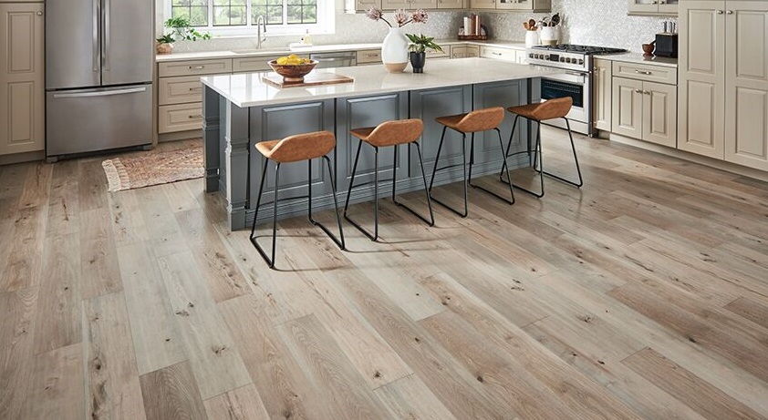 Ламінат, паркет чи вінілове покриття?  Поради для сучасного ремонту