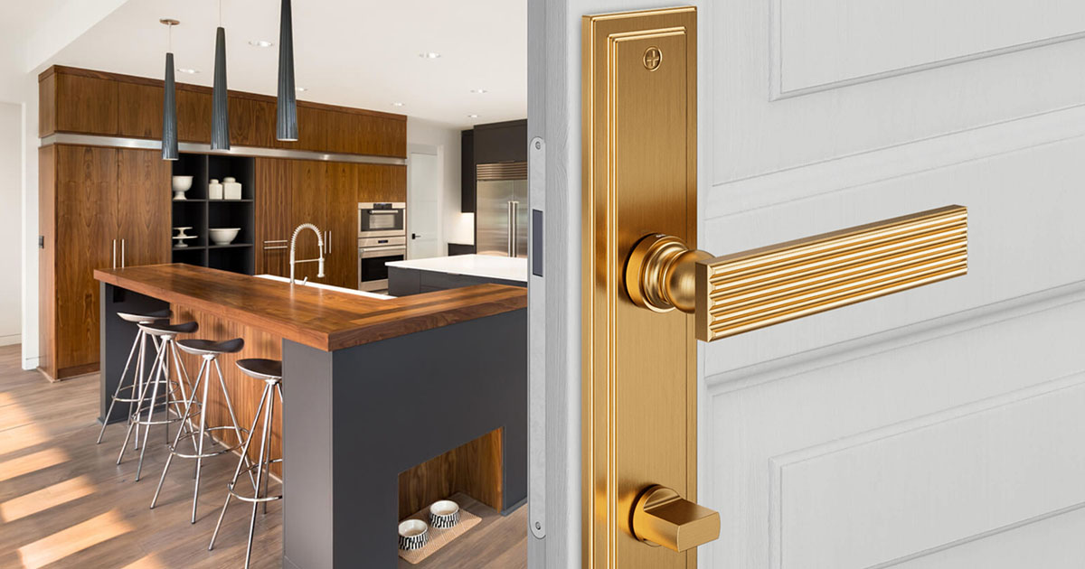 Дверна фурнітура: важливий аспект при виборі міжкімнатних дверей