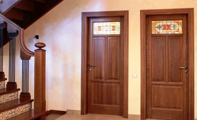 Що таке фрамуга, та які бувають двері з фрамугою