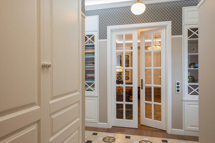 Двустворчатые межкомнатные и входные двери: все "за" и "против"