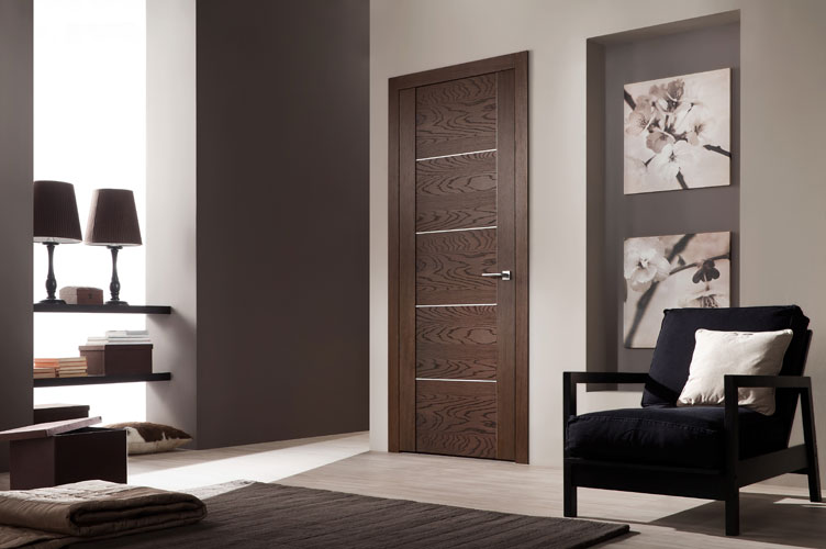 Что такое шпонированные двери?