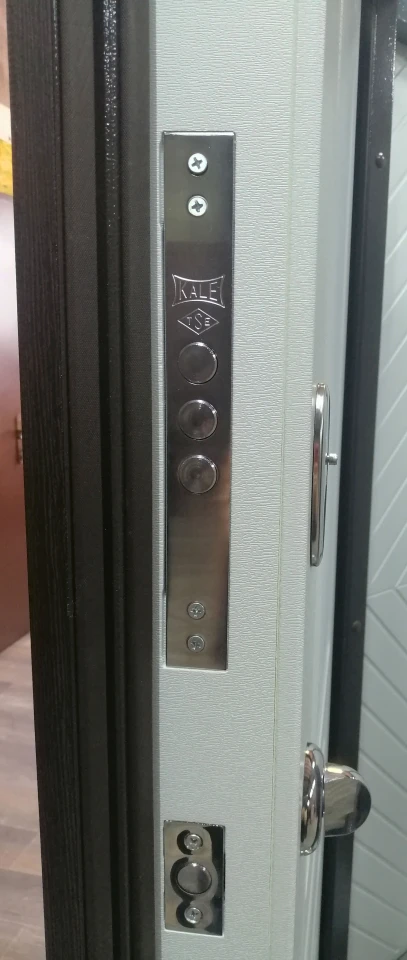 "Redfort" модель Прованс  - Двери в наличии на складе