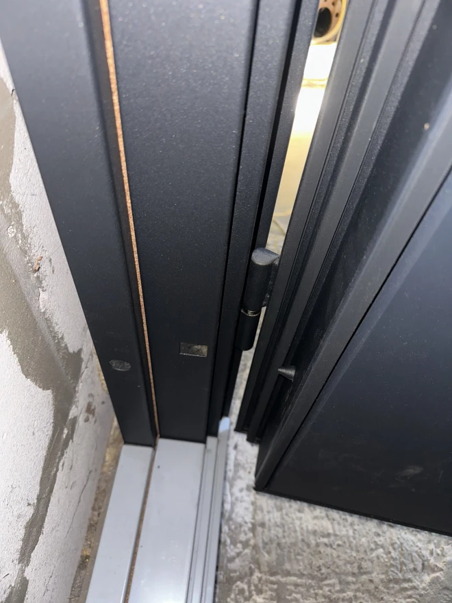 "Redfort" модель Стріт грей ЛЮКС (зі склопакетом) - Doors in stock