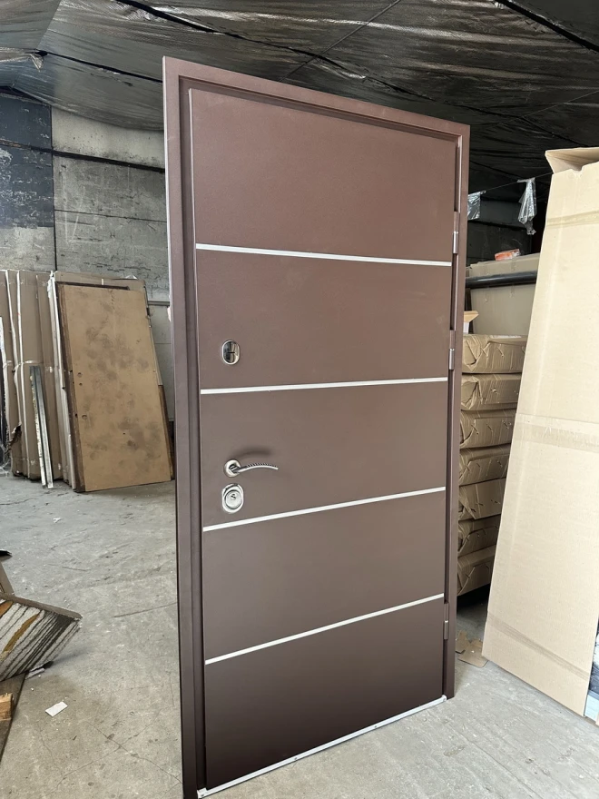 "Redfort" модель Стріт Браун   - Двері в наявності на складі