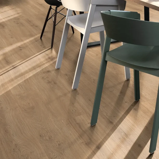 EGGER Classic-Aqua (33/8) - EL2428 Дуб Предайя Натуральний - Ламінат