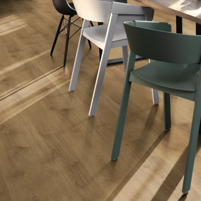 EGGER Classic (32/8) - EL2970 Дуб Норд Натуральний - Ламінат