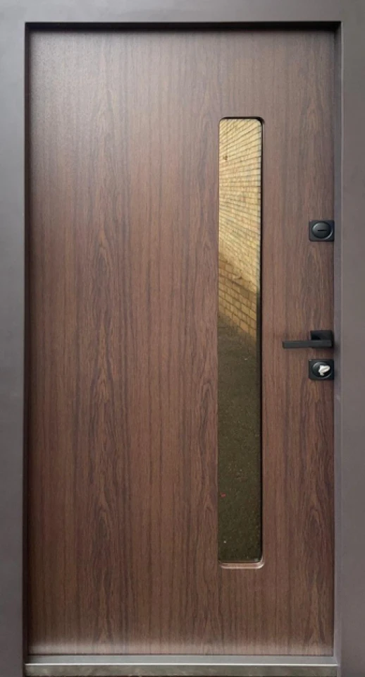 STRONG модель Браун 3 контури - Двері в наявності на складі