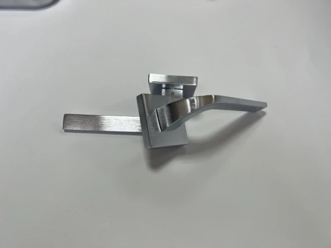 ILAVIO 2086 - хром матовий - Ручки