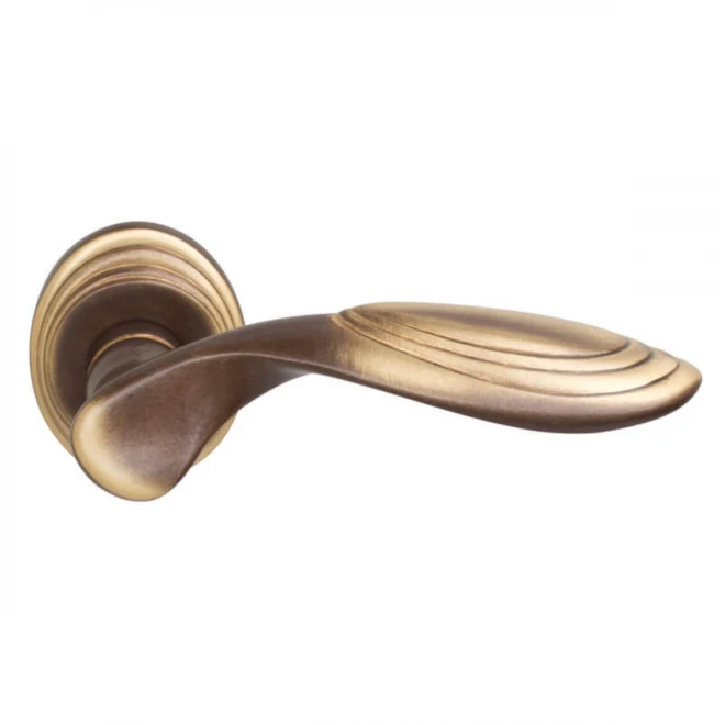 COLOMBO CAMEO DB41 R 40926 - латунь полированная - Ручки